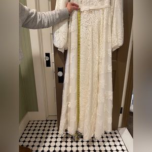 Additional photos for teuta gown